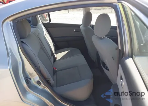 2012 Nissan Sentra 2.0 S z USA, uszkodzony, nr VIN 3N1AB6AP2CL768067